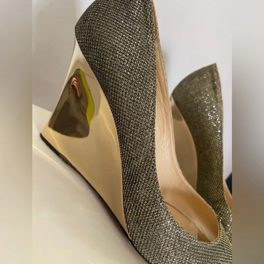 Jimmy Choo Gold Glitter Baxen Peep Toe Wedge Pumps  (9)